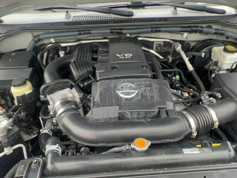 Used 2008 Nissan Frontier SE w/ SE Value Truck Pkg RWD image 30