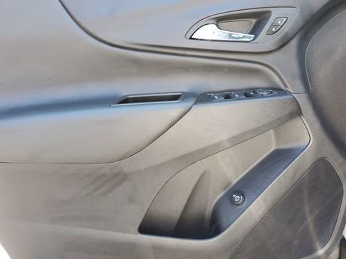 Certified 2024 Chevrolet Equinox LT FWD image 19