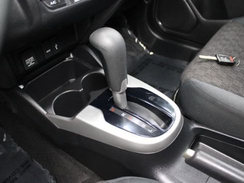 Used 2016 Honda Fit LX image 12