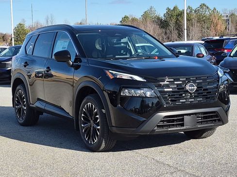 New 2026 Nissan Rogue SV AWD/4WD image 2