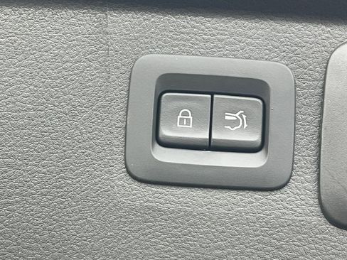 Used 2025 MAZDA CX-50 AWD 2.5 S w/ Premium Plus Pkg image 23