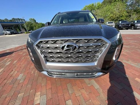 Used 2020 Hyundai Palisade Limited image 3