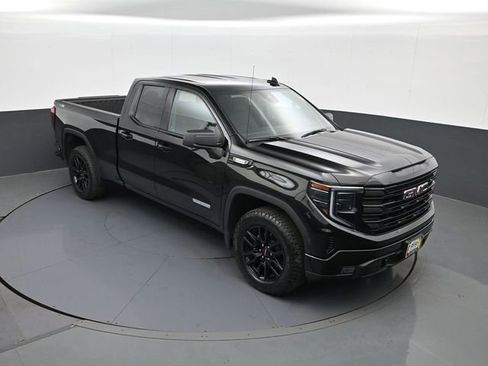 Used 2023 GMC Sierra 1500 Elevation AWD/4WD image 15