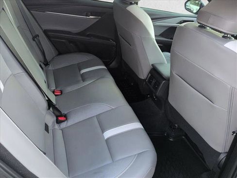 Used 2025 Toyota Camry SE image 20