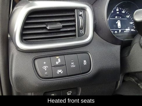 Used 2019 Kia Sorento SX image 19