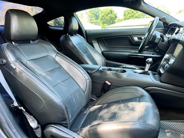 Used 2018 Ford Mustang GT Premium w/ Equipment Group 401A RWD image 23