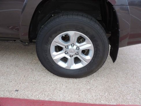 Used 2021 Toyota 4Runner SR5 image 14