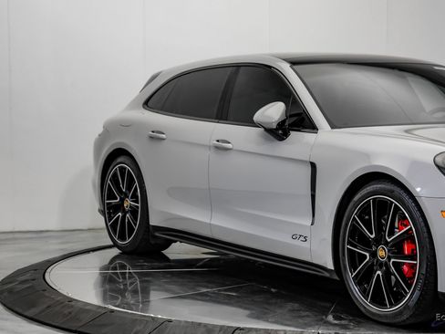 Used 2023 Porsche Panamera GTS AWD/4WD image 27