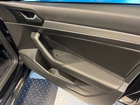 Used 2021 Volkswagen Jetta S FWD image 11