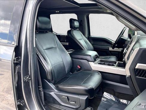 Used 2017 Ford F250 Lariat w/ Lariat Ultimate Package AWD/4WD image 9