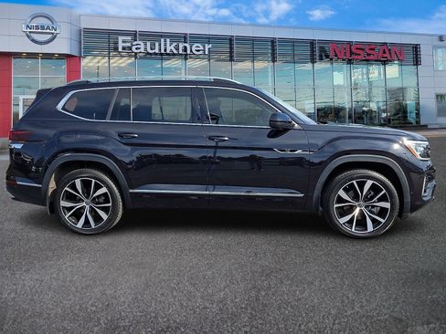 Used 2024 Volkswagen Atlas SEL Premium R-Line AWD/4WD image 5