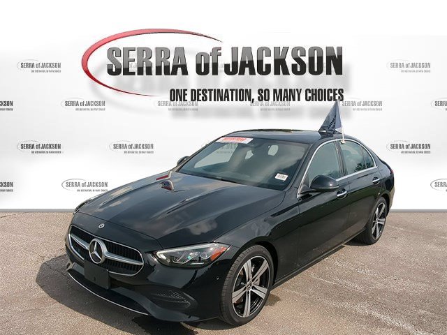 Used 2025 Mercedes-Benz C 300 Sedan image 3