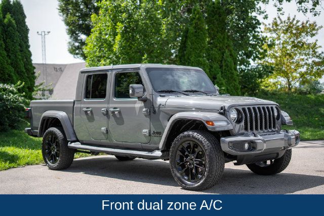Used 2022 Jeep Gladiator Overland AWD/4WD image 3