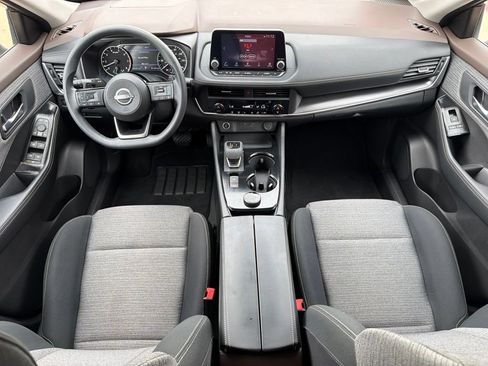 Used 2023 Nissan Rogue SV AWD/4WD image 18