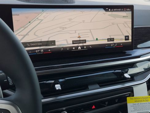 New 2026 BMW X5 xDrive50e w/ M Sport Package image 10