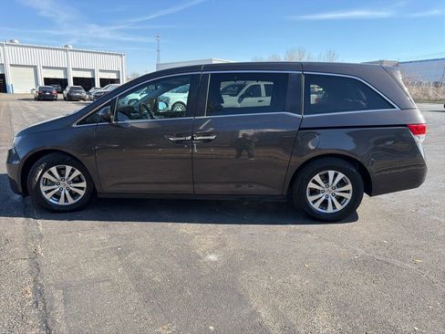 Used 2016 Honda Odyssey SE image 6