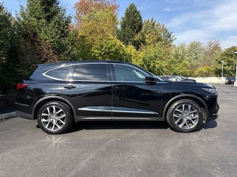 Used 2023 Acura MDX Technology image 8