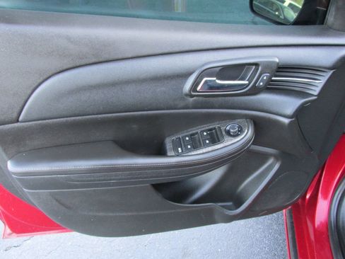 Used 2014 Chevrolet Malibu LT FWD image 33