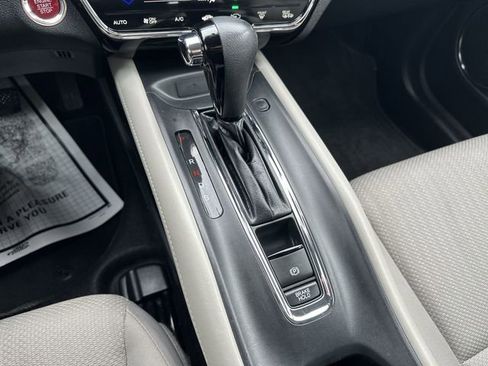 Used 2016 Honda HR-V EX image 23