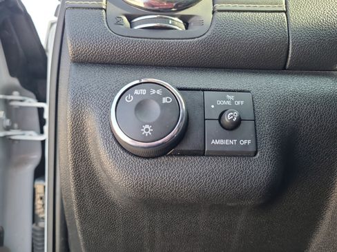 Used 2017 Buick Enclave Leather image 27