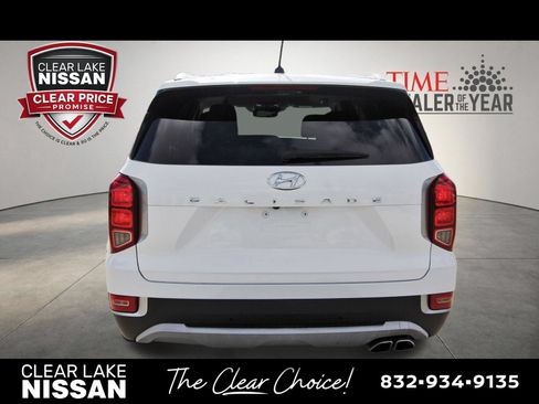Used 2022 Hyundai Palisade SEL FWD image 6