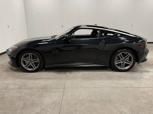 Used 2024 Nissan Z Sport w/ Floor Mat Package RWD image 8