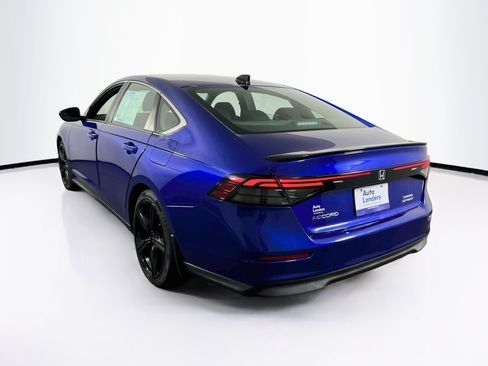 Used 2023 Honda Accord Sport image 7