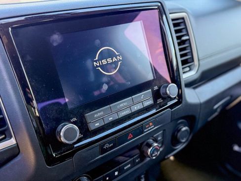 Used 2024 Nissan Frontier SV w/ SV Convenience Package image 36