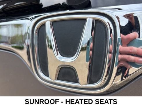 Used 2018 Honda CR-V EX image 9