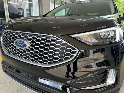Certified 2023 Ford Edge SEL w/ Convenience Package image 1