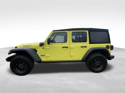 Used 2024 Jeep Wrangler Unlimited AWD/4WD image 16