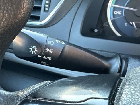 Used 2017 Toyota Camry LE image 25