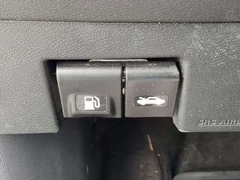 Used 2023 Nissan Kicks SV w/ Interior Electronics Package image 27