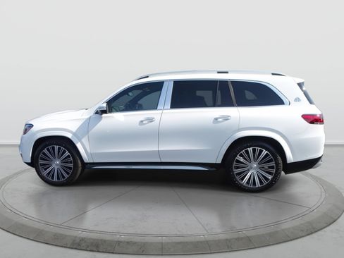 Used 2023 Mercedes-Benz Maybach GLS 600 4MATIC image 3