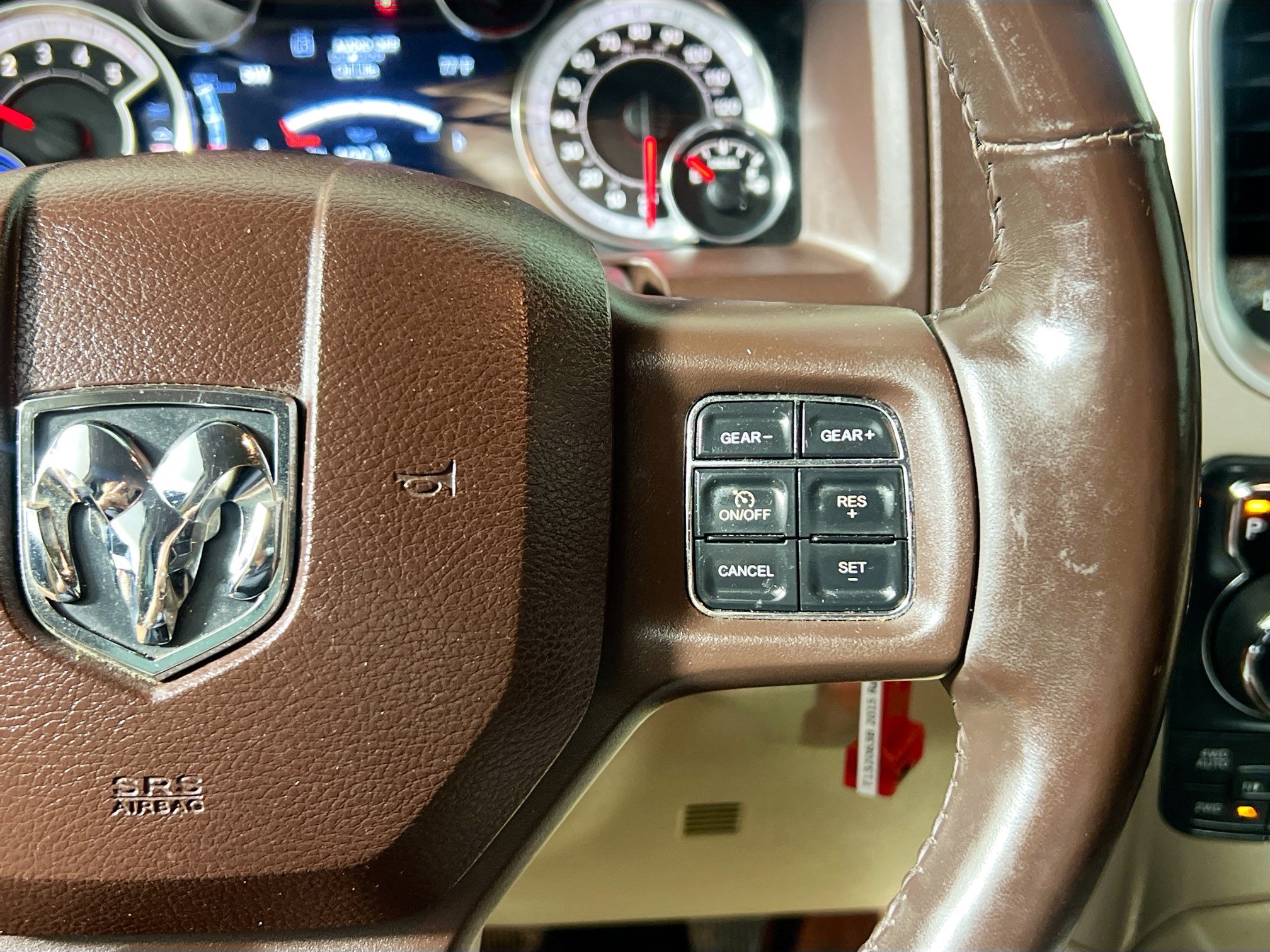 Used 2015 RAM 1500 Big Horn AWD/4WD image 19