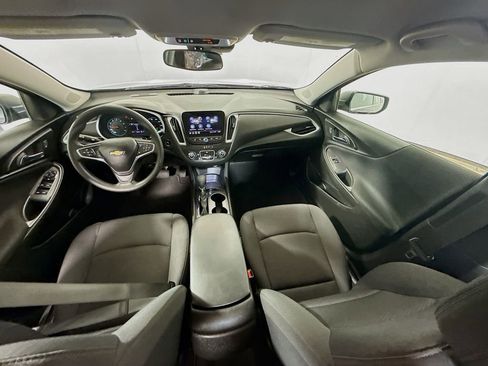 Used 2023 Chevrolet Malibu LS FWD image 22
