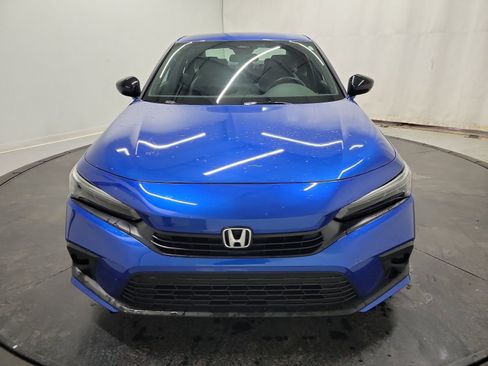 Used 2024 Honda Civic Sport image 2