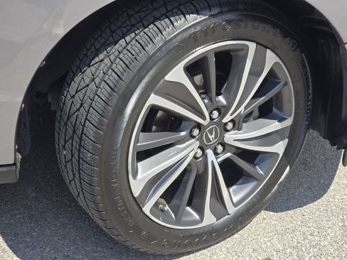 Used 2020 Acura MDX SH-AWD w/ Technology Package image 10