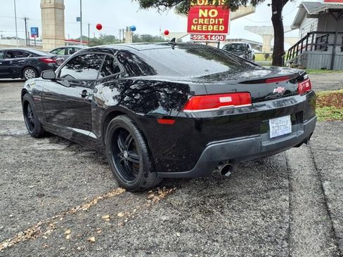 Used 2015 Chevrolet Camaro LT RWD image 5
