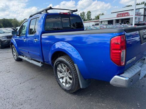 Used 2014 Nissan Frontier SV AWD/4WD image 10