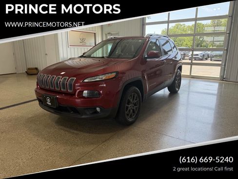Used 2015 Jeep Cherokee Latitude AWD/4WD image 1