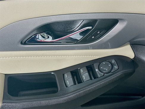 Used 2022 Chevrolet Traverse LT w/ LPO, Floor Liner Package image 24