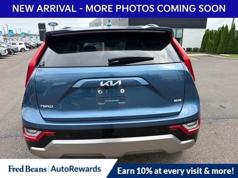 Used 2024 Kia Niro SX Touring FWD image 6