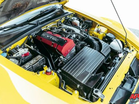 Used 2001 Honda S2000 image 76