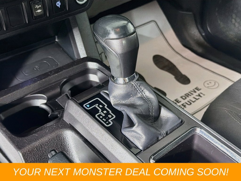 Used 2016 Toyota Tacoma TRD Sport AWD/4WD image 16