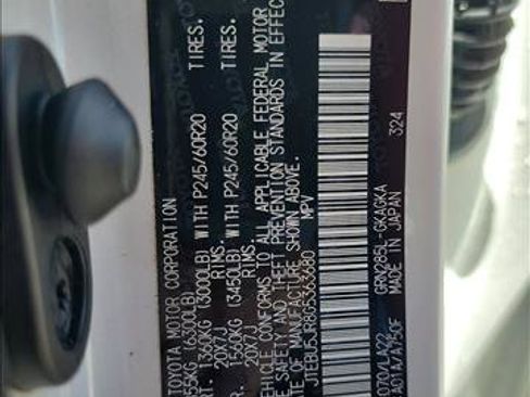 Used 2016 Toyota 4Runner Limited image 26