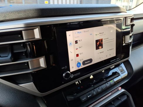 Used 2022 Toyota Tundra SR5 image 20