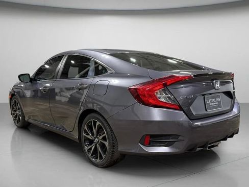 Used 2019 Honda Civic Sport image 6