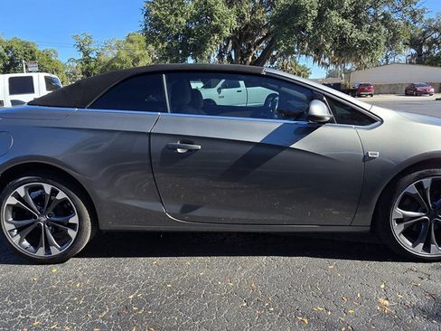 Used 2018 Buick Cascada Premium image 12