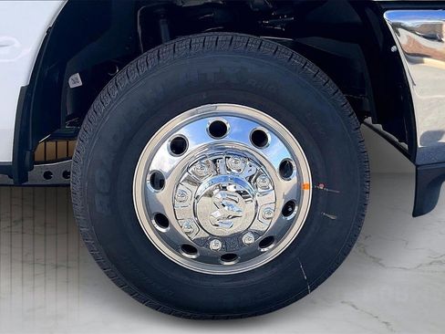 New 2026 RAM 3500 Tradesman image 31